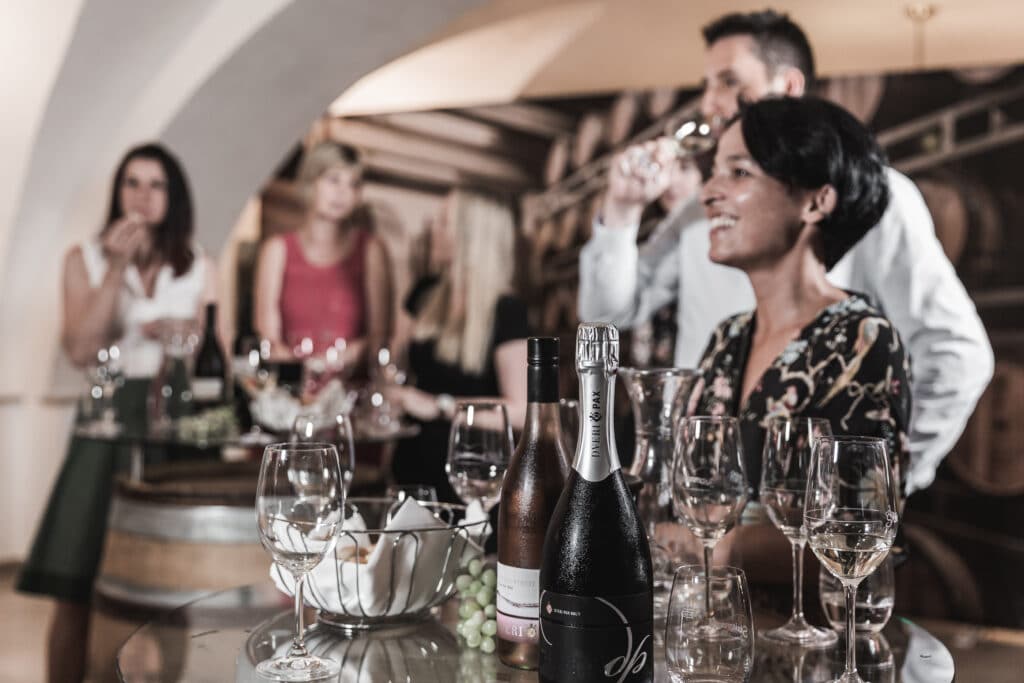 Degustacija vina ©Thomas Sattler scaled